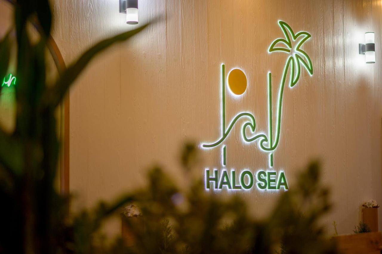Halo Sea Koh Larn Hotel Pattaya Exterior photo