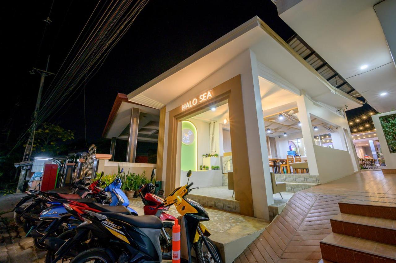 Halo Sea Koh Larn Hotel Pattaya Exterior photo